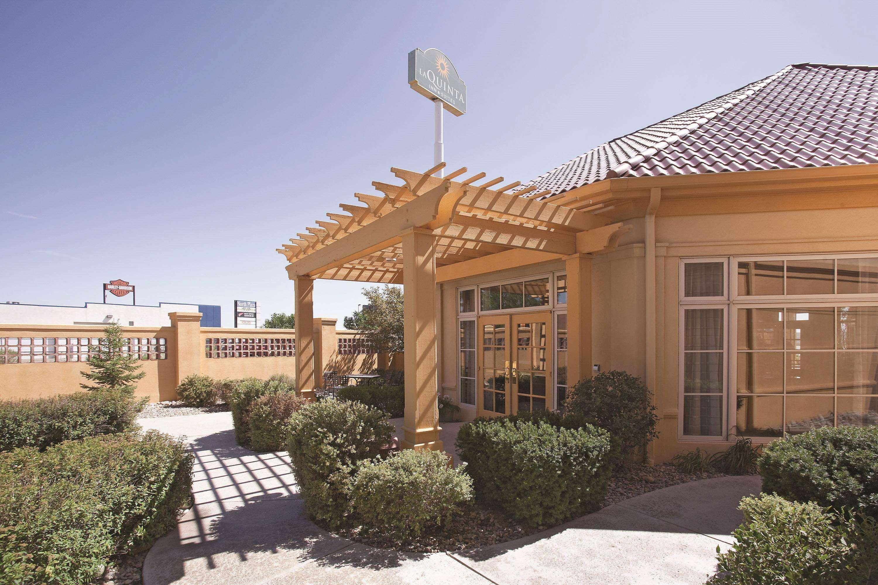 La Quinta By Wyndham Pueblo Hotel Buitenkant foto